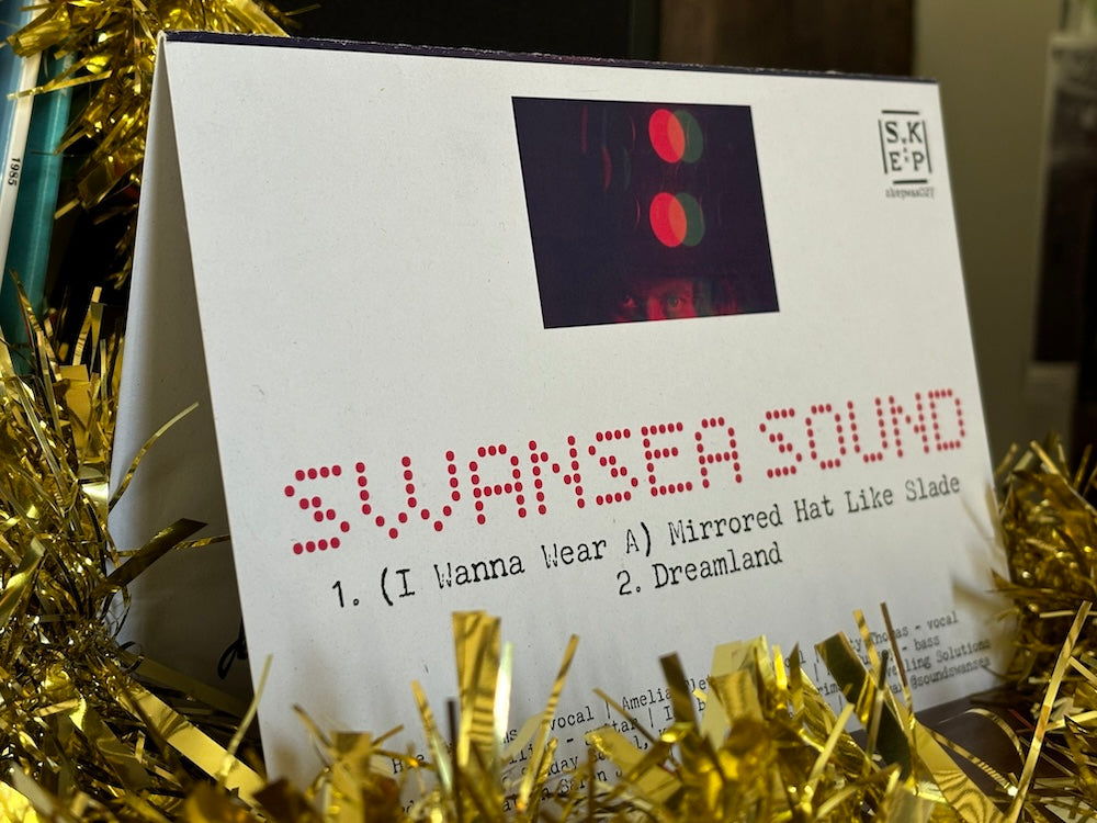 Swansea Sound - (I Wanna Wear A) Mirrored Hat Like Slade (CD single in Xmas card)